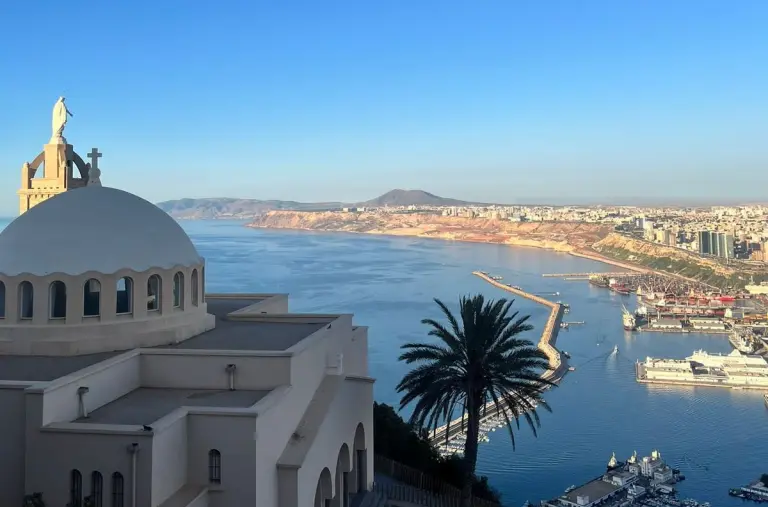 oran santa cruz algerie.jpg Accueil
