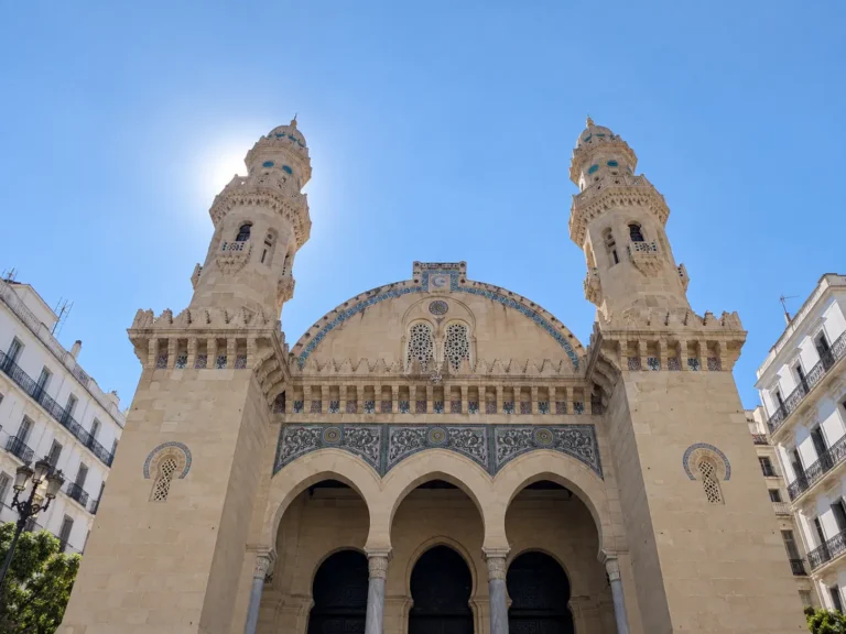 mosquee ketchaoua alger guide algerie Visiter la Casbah d’Alger : 12 lieux incontournables à découvrir
