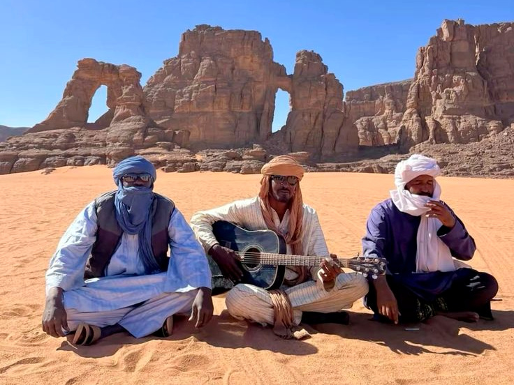 musiciens touaregs sahara algerien Destination Algérie : le tourisme entre dans une nouvelle ère numérique »